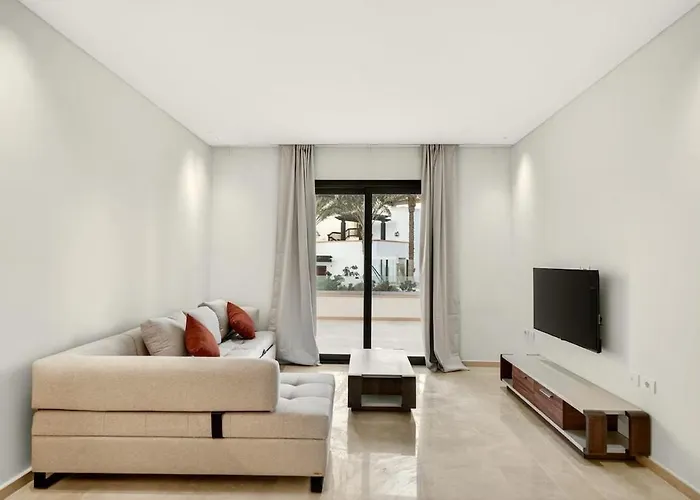 Ancient Sands 1br Pool View Daire Hurgada